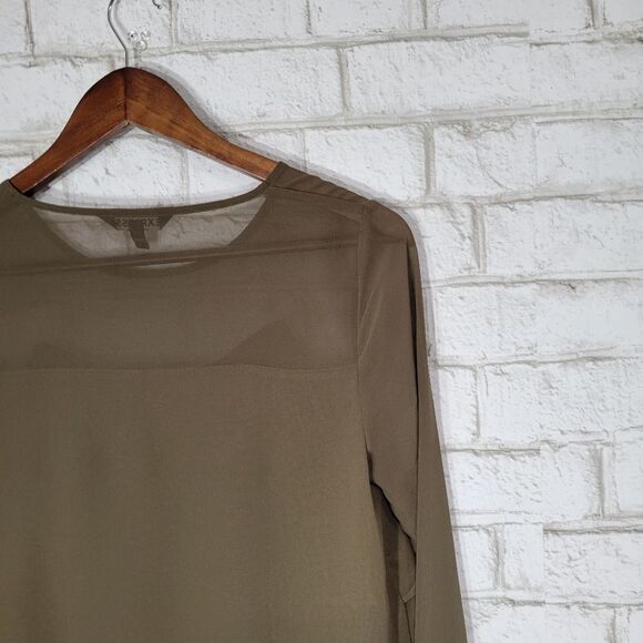 Express long sleeve polyester blouse - Picture 9 of 12